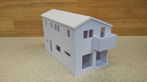 切妻屋根の模型です ｜ スタッフブログ｜栄建｜名古屋・長久手・日進の 